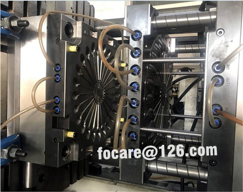 Двухэтажная пресс-форма для одноразовой ложки из пластмасс