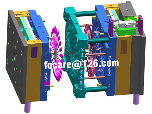 Двухэтажная пресс-форма для одноразовой ложки из&nbsp;пластмасс