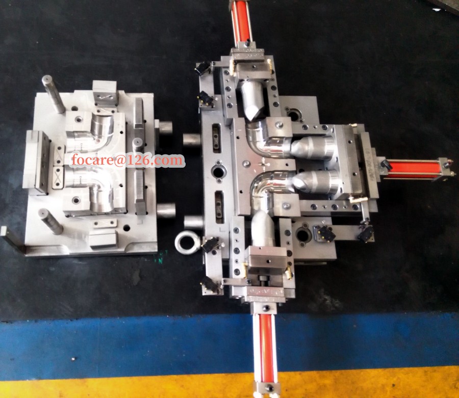 Двухместная пресс-форма для изготовления канализационного отвода&nbsp;90°