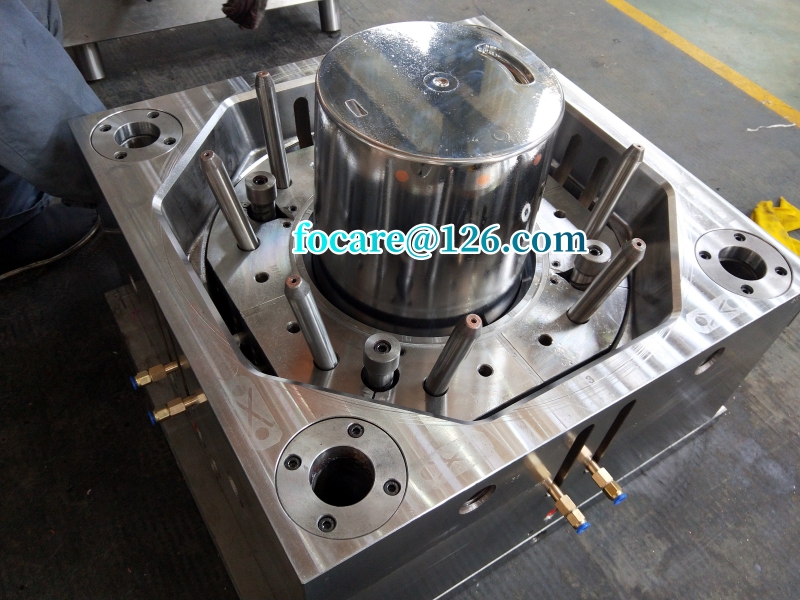 Производство пресс-формы для ведра пластикового для краски